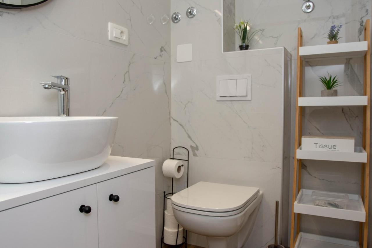 Luxury Rustic Chic 4* Split